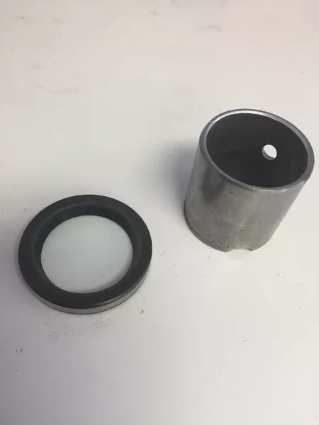 295962-cylinder-bushing-briggs-stratton-nos 295962 Cylinder Bushing Briggs and Stratton NOS